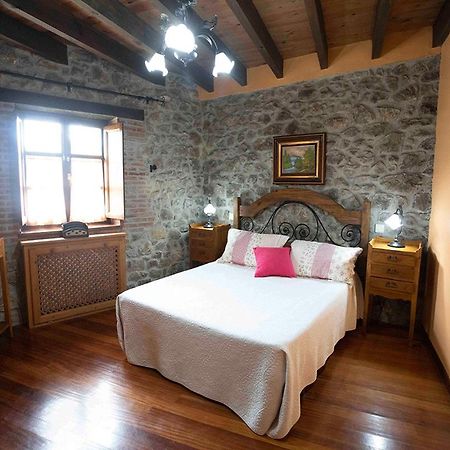 Maison d'hôtes La Vega De Pendueles Extérieur photo