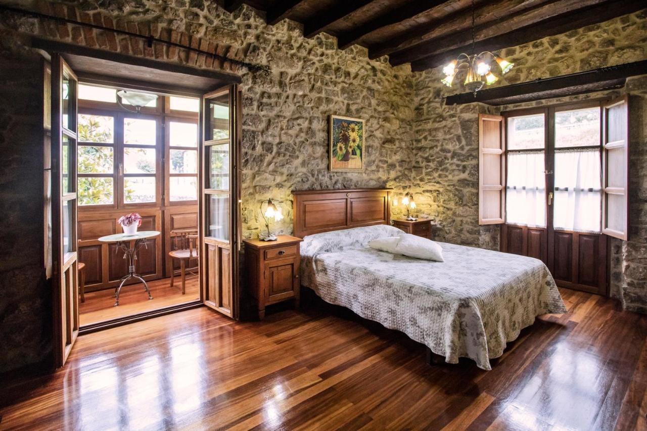 Maison d'hôtes La Vega De Pendueles Extérieur photo