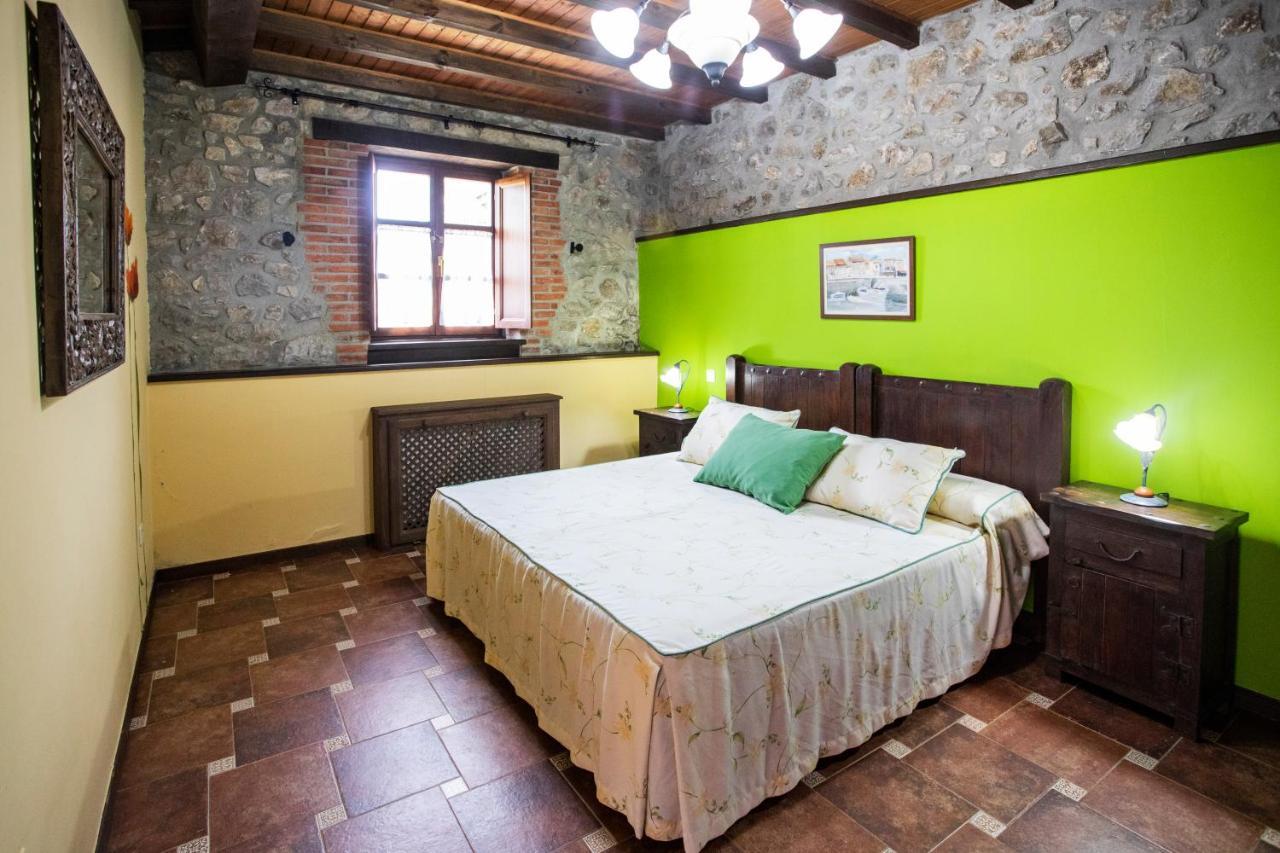 Maison d'hôtes La Vega De Pendueles Extérieur photo